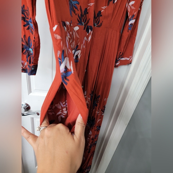 Free People After The Storm - Picture 4 of 8